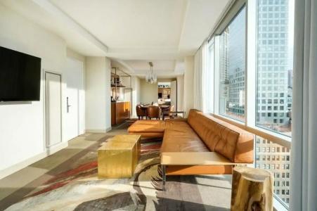 Mondrian Park Avenue - 98