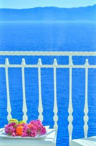 Linda Beach Class - 6