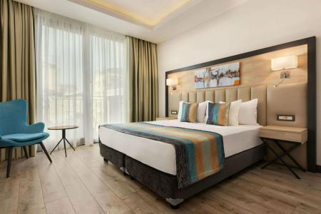 Ramada Encore By Wyndham Istanbul Basin Express - 96