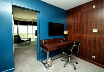 Ramada Encore by Wyndham Izmir - 67