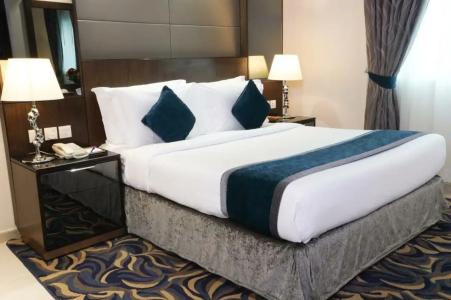 Omega Dubai - 8