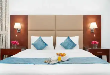 Golden Sands & Residences - 19