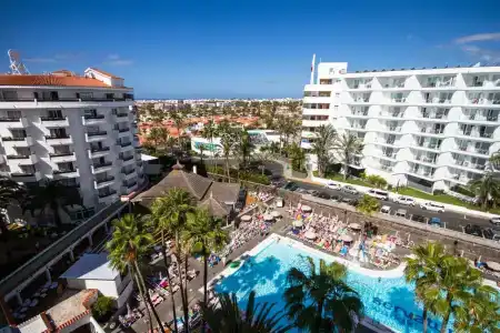 Servatur Waikiki