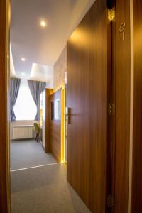 Privilege Suites by Central Park - 39