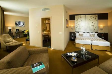 Radisson RED Madrid - 98