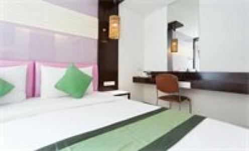 Cozi Inn, Bangkok - 76