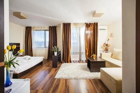 St George Ski & Holiday - Half Board - 87