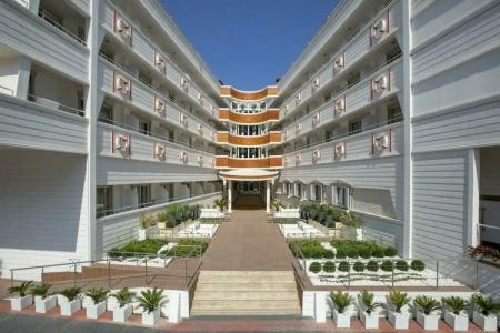 Catamaran Quality Times - 37