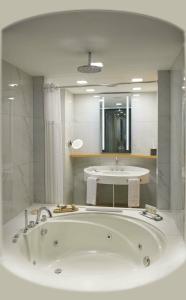DoubleTree By Hilton Istanbul - Moda - 63