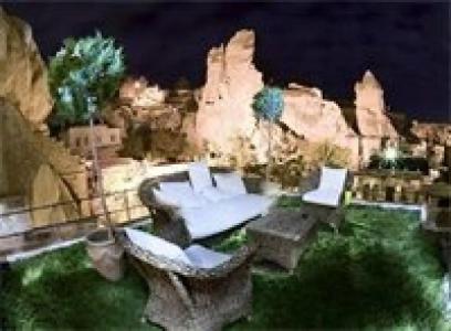 Traveller's Cave - 64