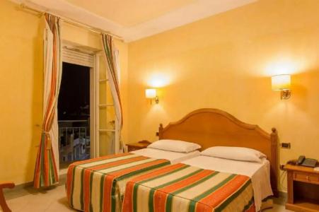 Mariano IV Palace - 79