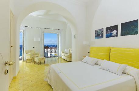 Relais Maresca Luxury Small - 50