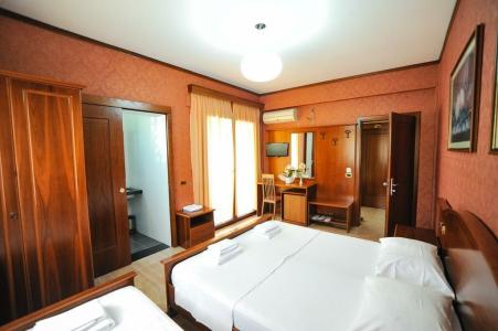 Iliria Internacional - 27