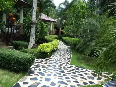 Koh Chang Bailan Beach Resort - 8