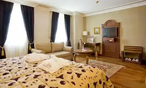 GLK PREMIER Regency Suites & Spa - 33