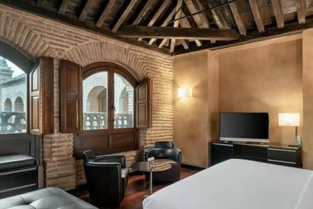 Palacio de Santa Paula, Autograph Collection - 2