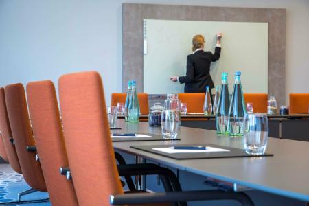 Radisson Blu, Hamburg Airport - 76