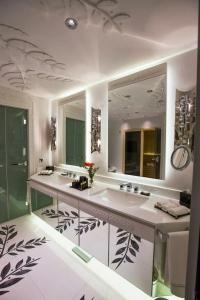 Wyndham Grand Istanbul Kalamis Marina - 78