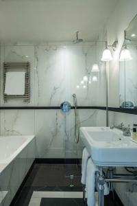 Hôtel Saint-Pétersbourg Opéra & Spa - 77