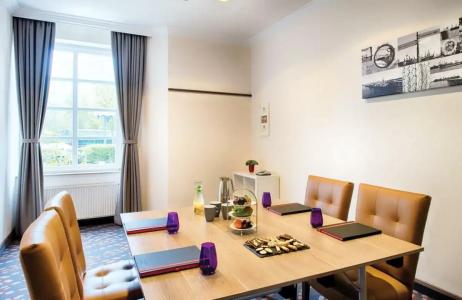 Leonardo Hamburg Stillhorn - 62