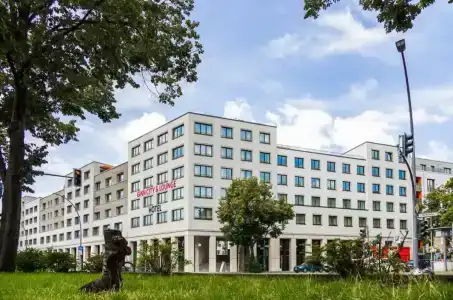 GINN City & Lounge Yorck Berlin open since July 2022 - 0