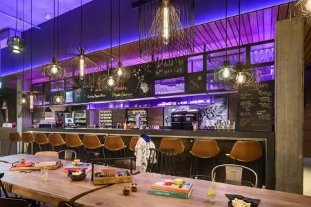 Moxy Dresden Neustadt - 46