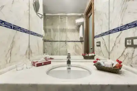 Ramada By Wyndham İstanbul Taksim - 39