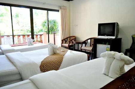 Lanta Seafront Resort - 82