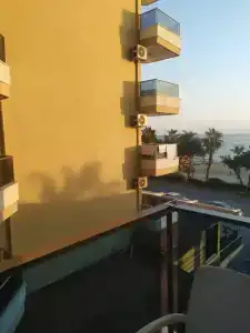 Kleopatra Celine - 20