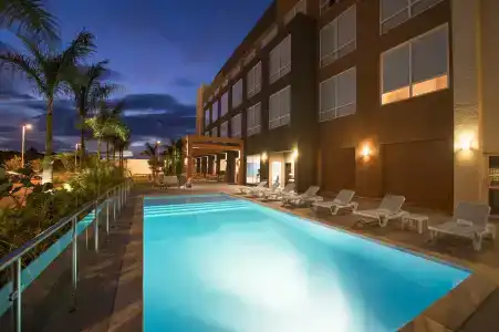 Four Points by Sheraton - 61