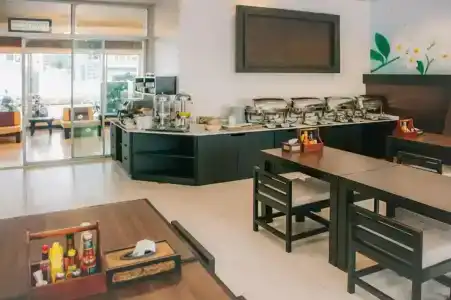Kokotel Pattaya South Beach - 62
