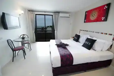 Natural Beach Pattaya - 92
