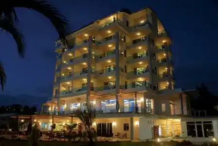 Venessa Beach - 5