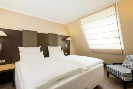 NH Berlin Kurfürstendamm - 55