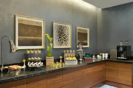 Hilton Garden Inn Dubai Al Mina - Jumeirah - 44