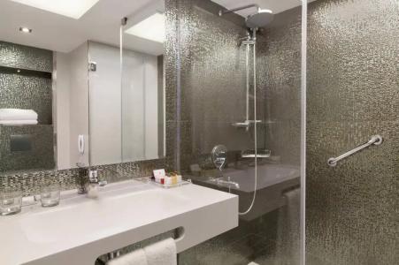 Ramada by Wyndham Sofia City Center - 58