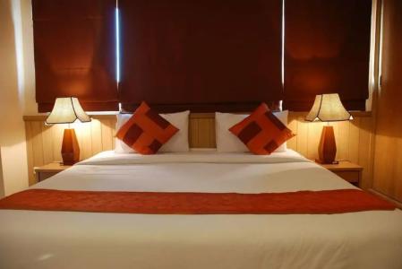 Metro Point Bangkok - 49