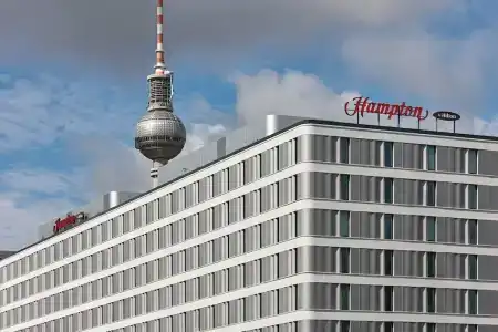 Hampton by Hilton Berlin City Centre Alexanderplatz - 4