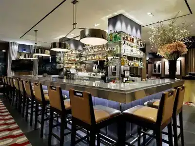 Loews Regency New York - 4