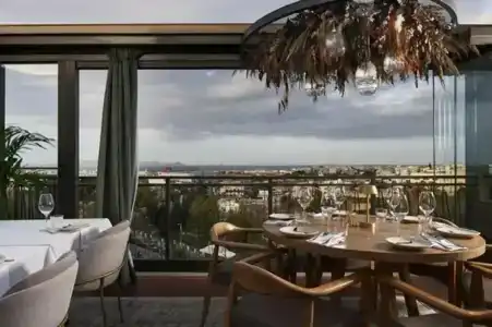 Legacy Gastro Suites - 89