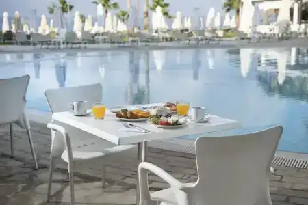 Akti Beach & Village Resort - 8