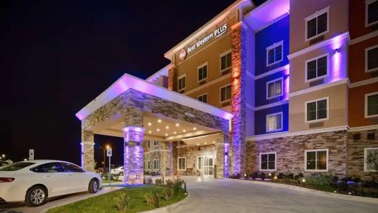 Best Western Plus Tech Medical Center Inn - 3