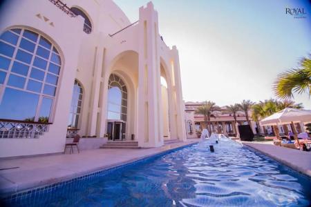 Royal Lagoons Resort & Aqua Park Families and Couples Only - 68