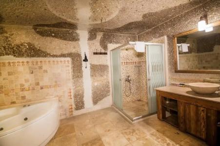 Elegance Cave Suites & Restaurant - 57