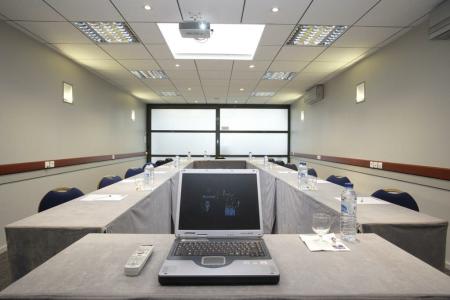 Kyriad Vannes Centre Ville - 70