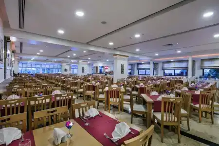 Catamaran Quality Times - 100