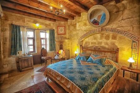 Traveller's Cave - 70