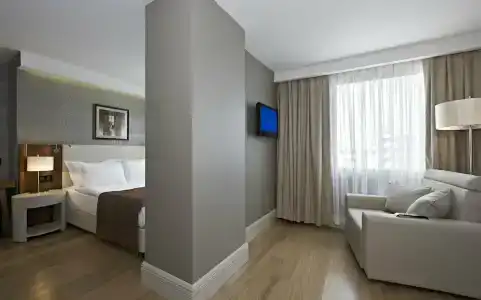 Ramada by Wyndham Istanbul Grand Bazaar - 96