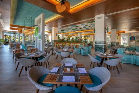 Adults Only Club at Lopesan Costa Bávaro Resort - 59