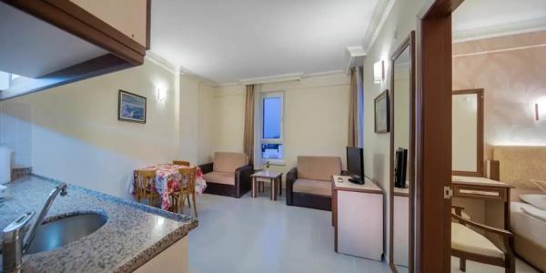 May Flower Apart - 68